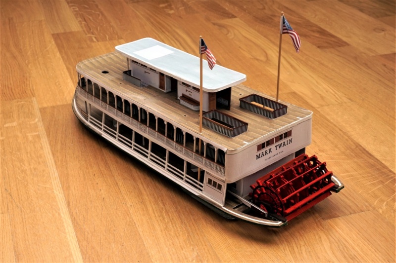 Mississippi Riverboat "Mark Twain" / 1:50, Pappe, Holz u.a.  - Seite 3 Dsc05319