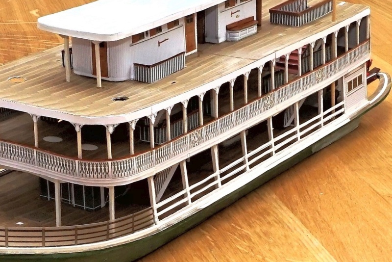 Mississippi Riverboat "Mark Twain" / 1:50, Pappe, Holz u.a.  - Seite 3 Dsc05320