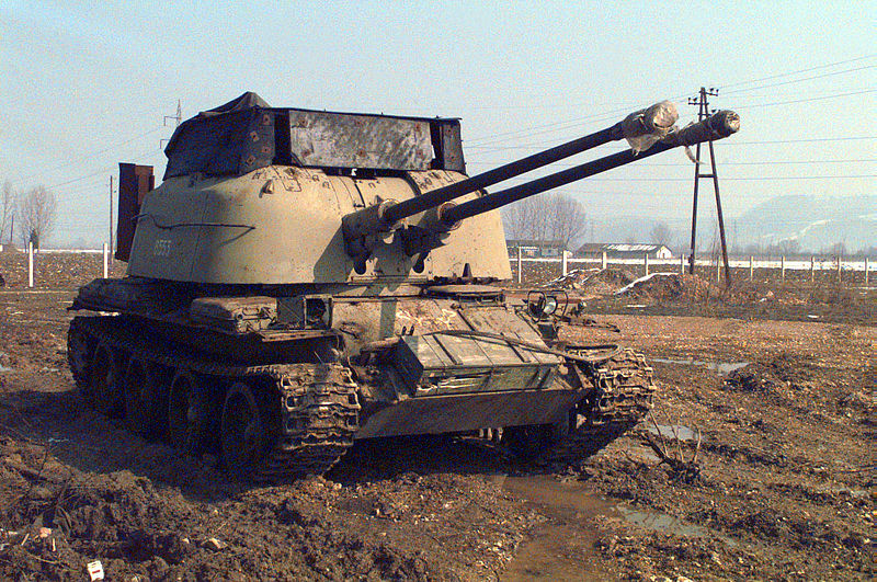 ZSU-57-2 serbe 800px-10