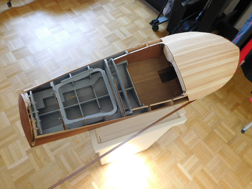Riva Aquarama 1/10 en bois Dscn1710
