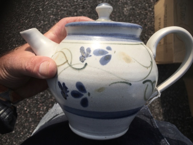 Studio pottery teapot CO mark - Charina Oeser?  3b0bd910