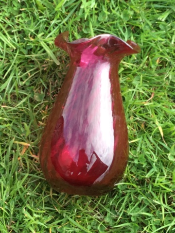 cranberry glass vase moulded or impressed quatrefoil mark on base 4b3b7010