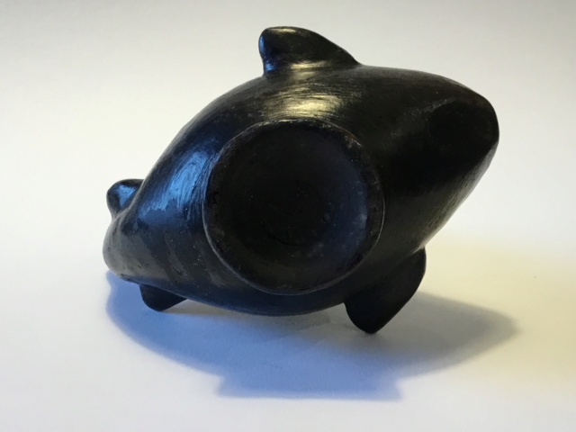 Black ware fish ornament vase 6e52ec10