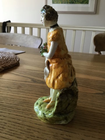 Studio figurine of 1920s woman 77a05910