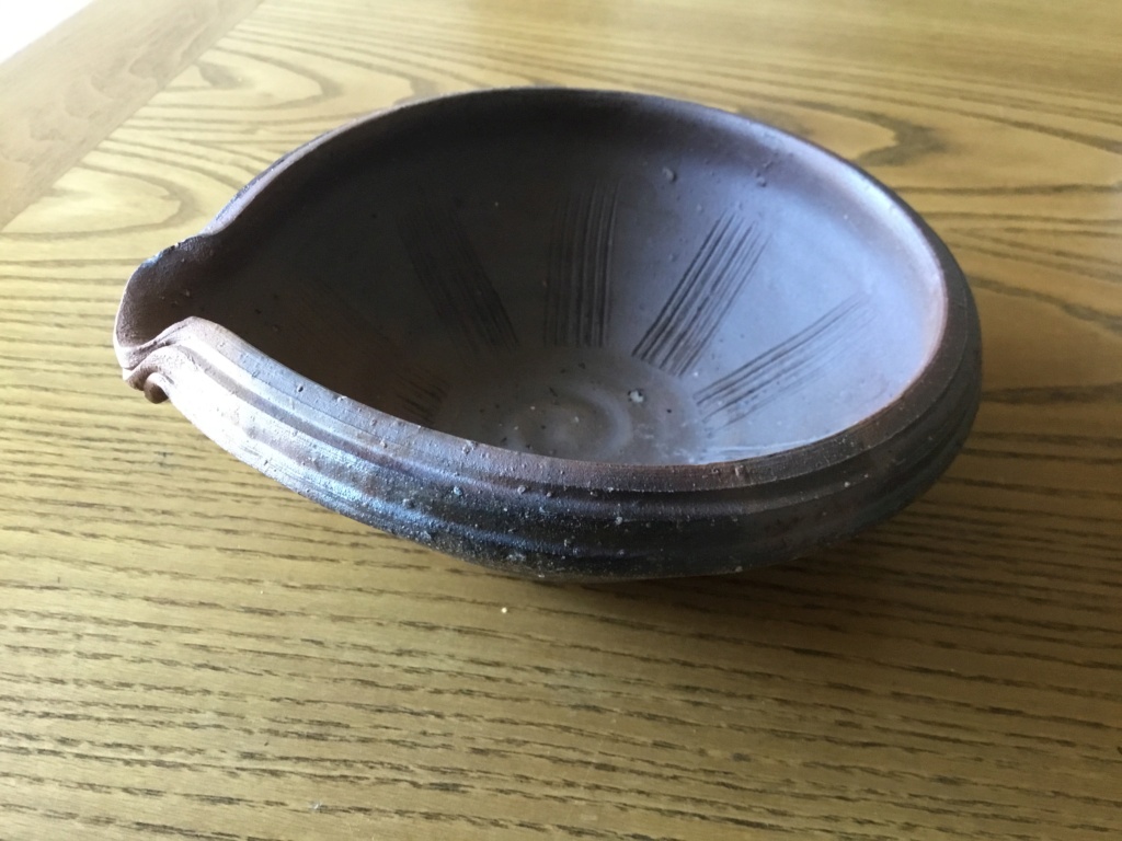 Stoneware studio pouring bowl, Japanese? no Mark. 81629610