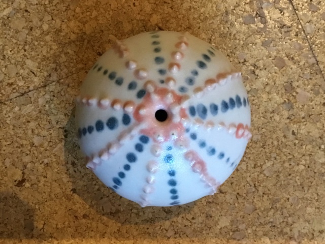 Stoneware sea urchin vase A899da10