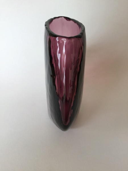 Flat, purple glass dimpled vase, ground hollow base B488bd10