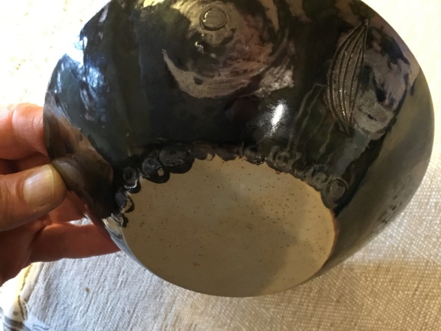 Studio pottery stoneware decorated black & white bowl C4e41310