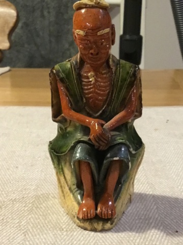 Hand made Asian figure, old man sitting figurine. Ccab4310