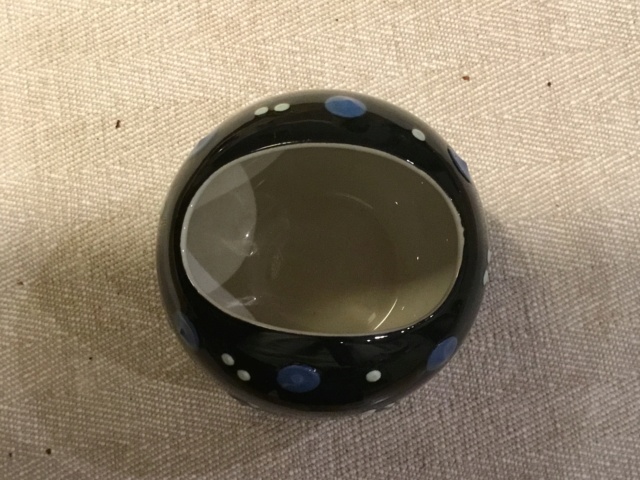 Dark Blue jar with raised spots. 220 mark on base - Hornsea Ce358810