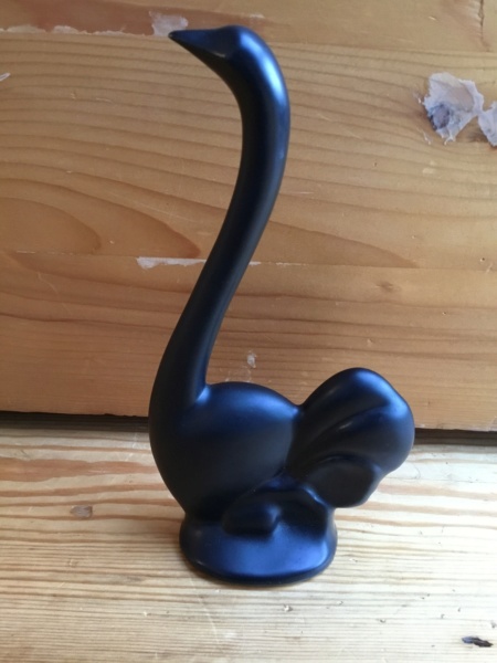 Moulded black swan, no mark Ce9d5210