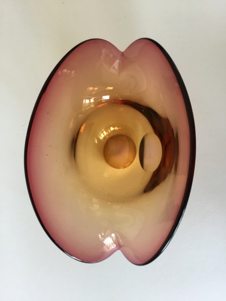 Lens cut curved top amber mauve bowl, - Murano D07d3510
