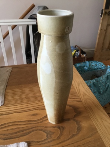 Tall studio vase, WS crescent or SM crescent mark - Sheila Casson Eba58a10