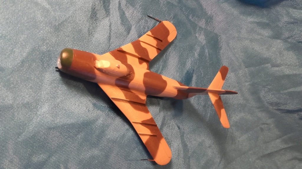 Mig 17PF EAF smer 1/72 20200173