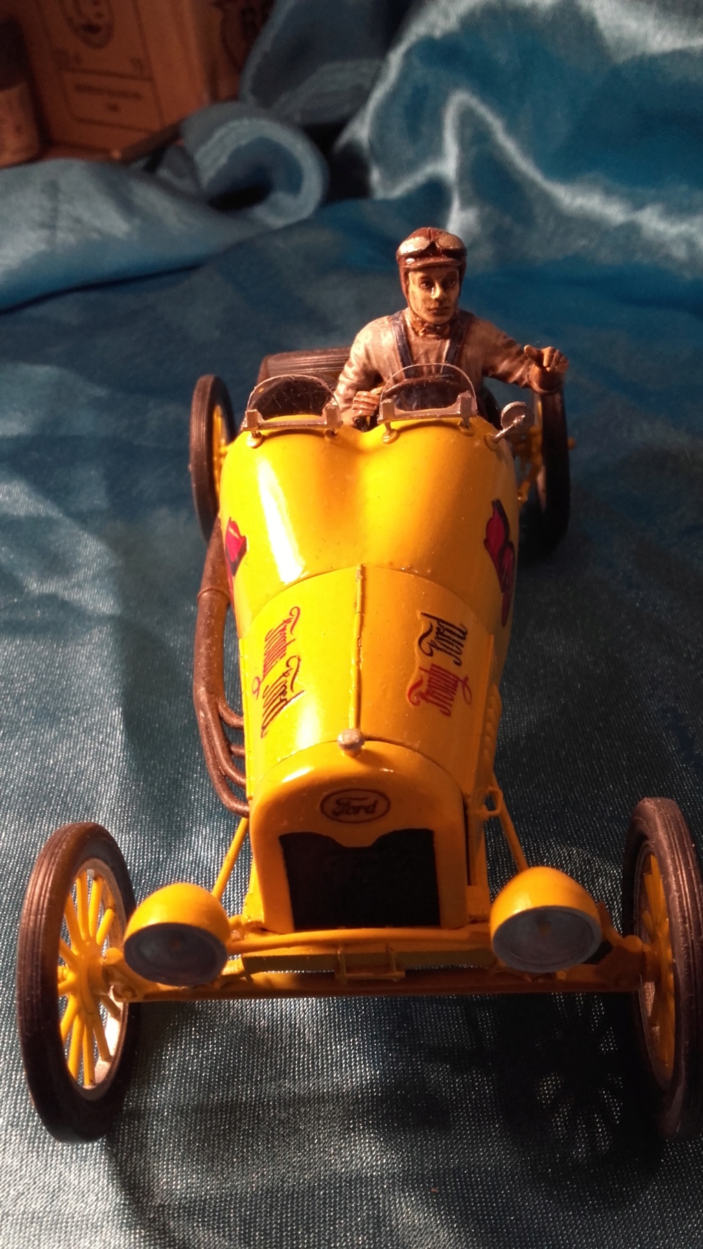 FORD T racer scratch + pieces ICM 20200660