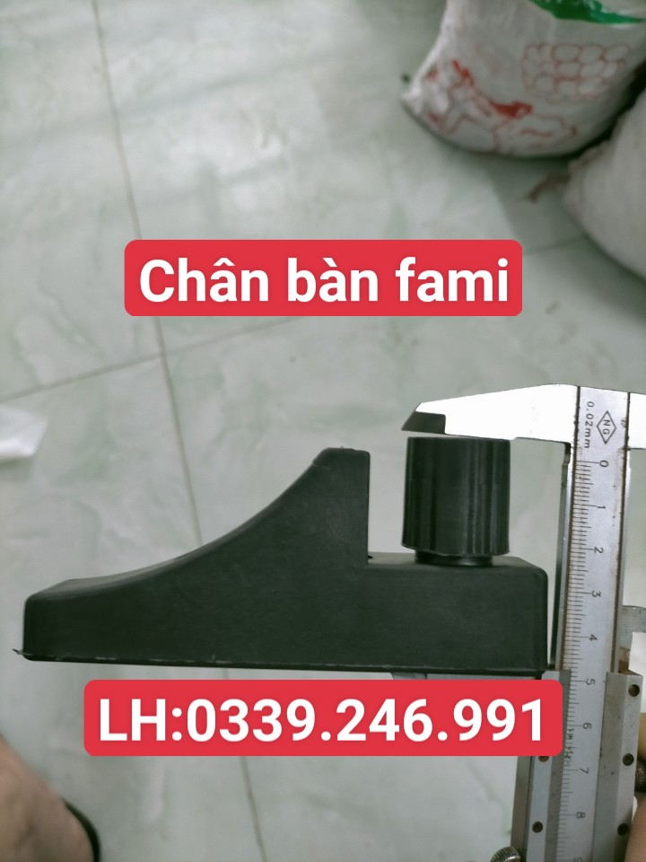 Chân đế tăng chỉnh bàn fami, hòa phát giá tốt Chzen-13