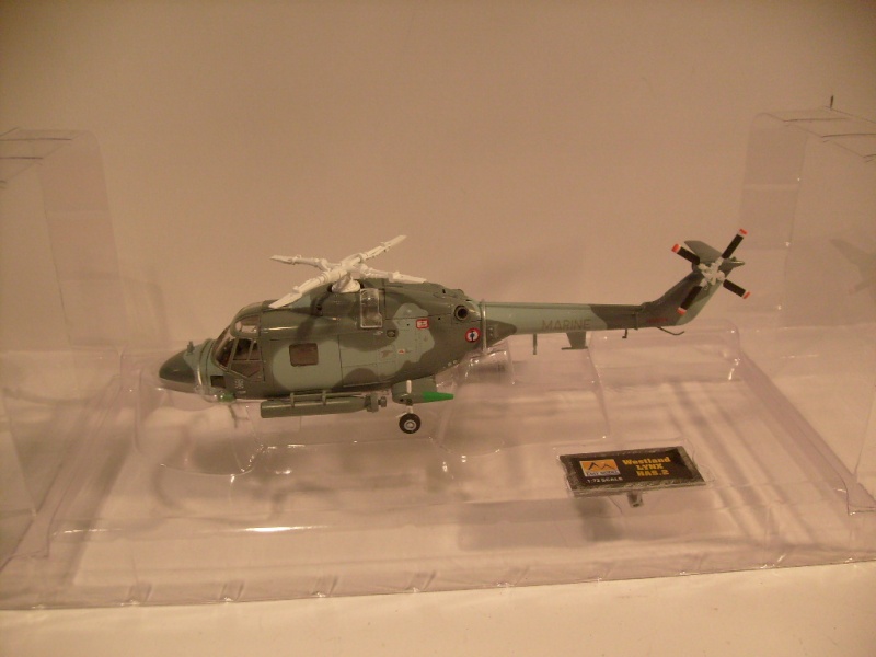 Des hélicoptéres d'autres marques S7304561