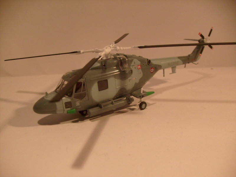 Des hélicoptéres d'autres marques S7304563