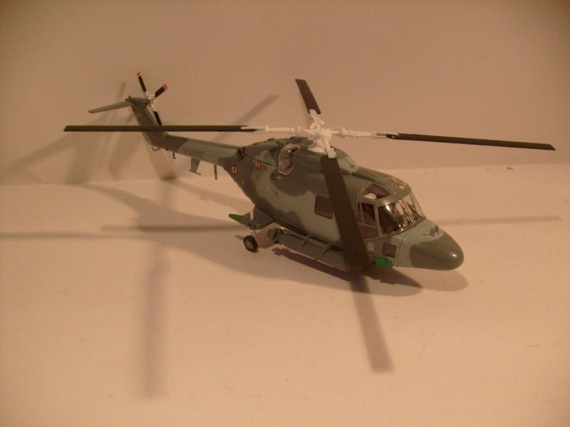 Des hélicoptéres d'autres marques S7304566