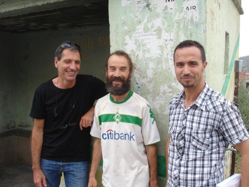 OULAHLOU un chanteur kabyle simple 110