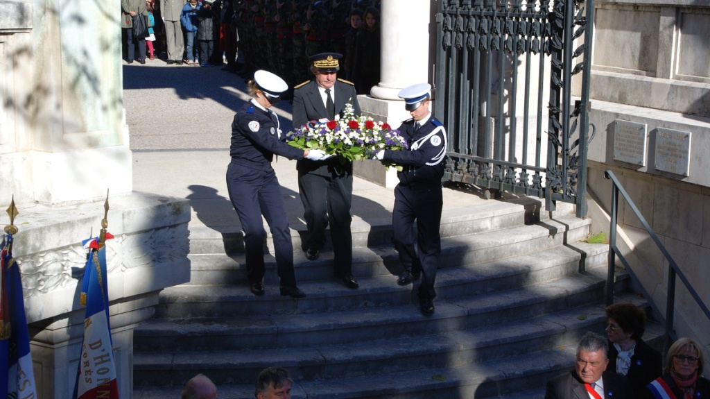 [Sujet unique] Centenaire 1914-1918 Hommage à nos Anciens- 11 novembre 2013 2013_139