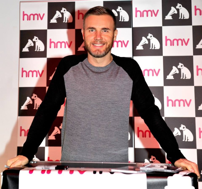 Gary au HMV de Manchester 28/11/2013 14585310