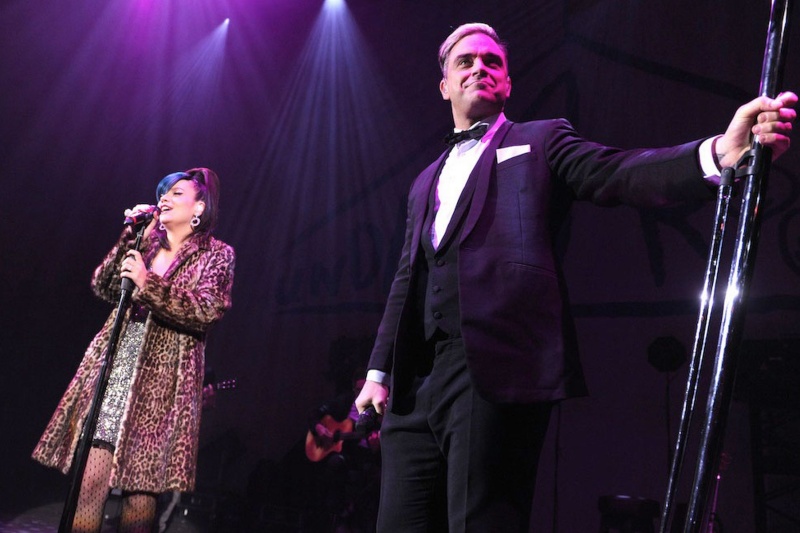 Robbie et Lily Allen concert de charit 19/12/2013 Lily-a10