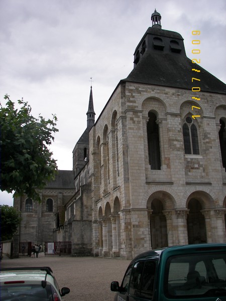 Loiret (45) Saint Benoît sur Loire, 33 km au nord-ouest de Gien et 40 km au à l'est d'Orléans/PKG/* 22310
