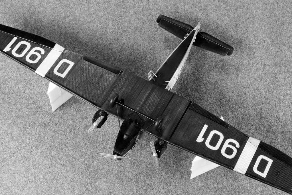 Junkers G.23/G.24 (1:72 - VEB Plasticart) Img_7641