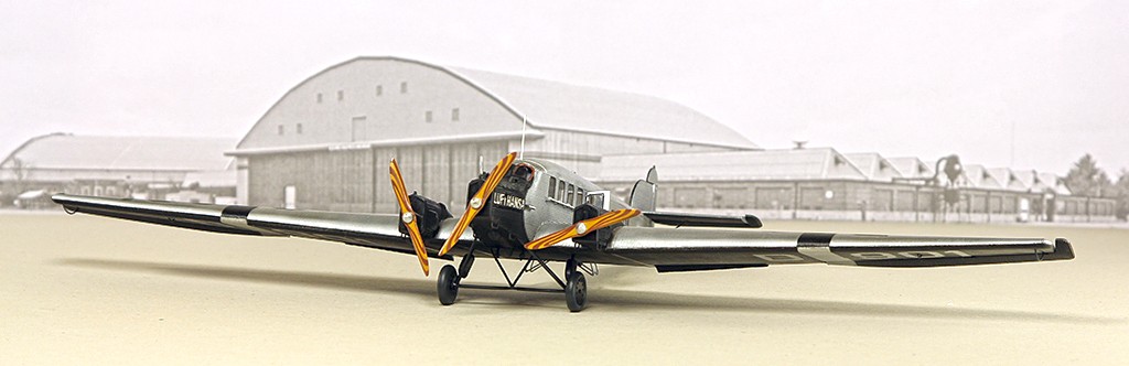 Junkers G.23/G.24 (1:72 - VEB Plasticart) Img_7829