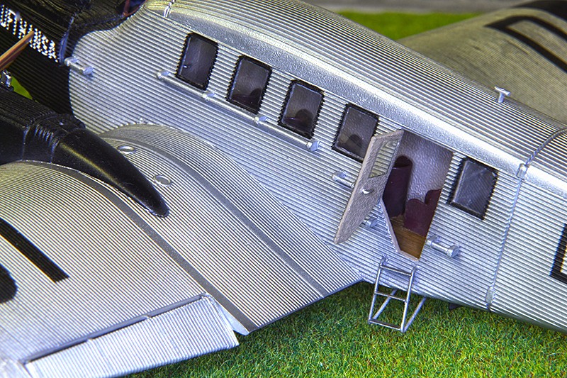 Junkers G.23/G.24 (1:72 - VEB Plasticart) Img_7831