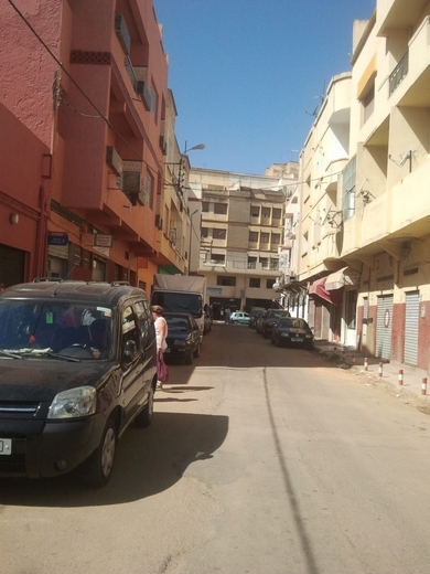 Meknès, la ville Nouvelle 3 - Page 24 Rue_pc10