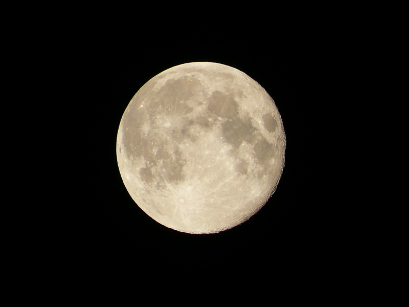 Lune avec FZ200 + TC-E15ED P1020411