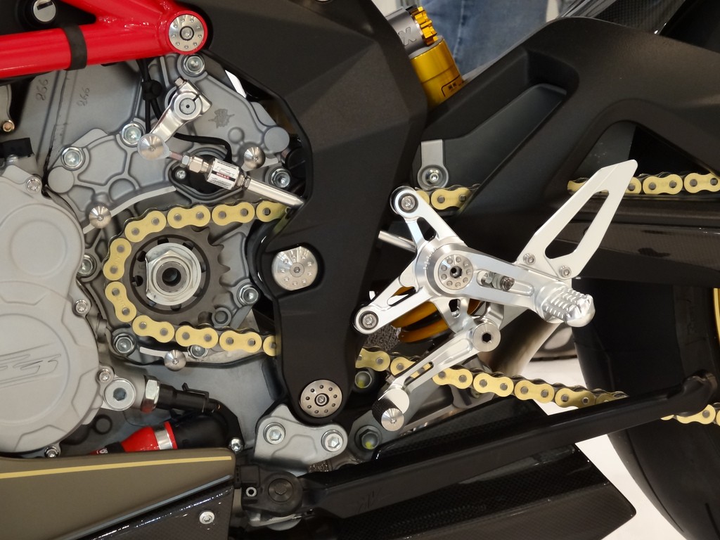 MV agusta F3 - Page 14 81985211