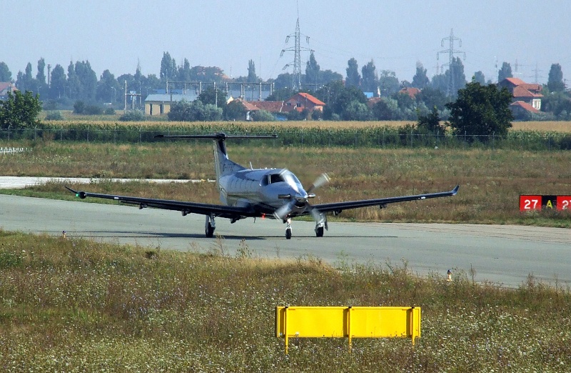 Aeroportul Arad - 2008 - Pagina 9 Dscf1022