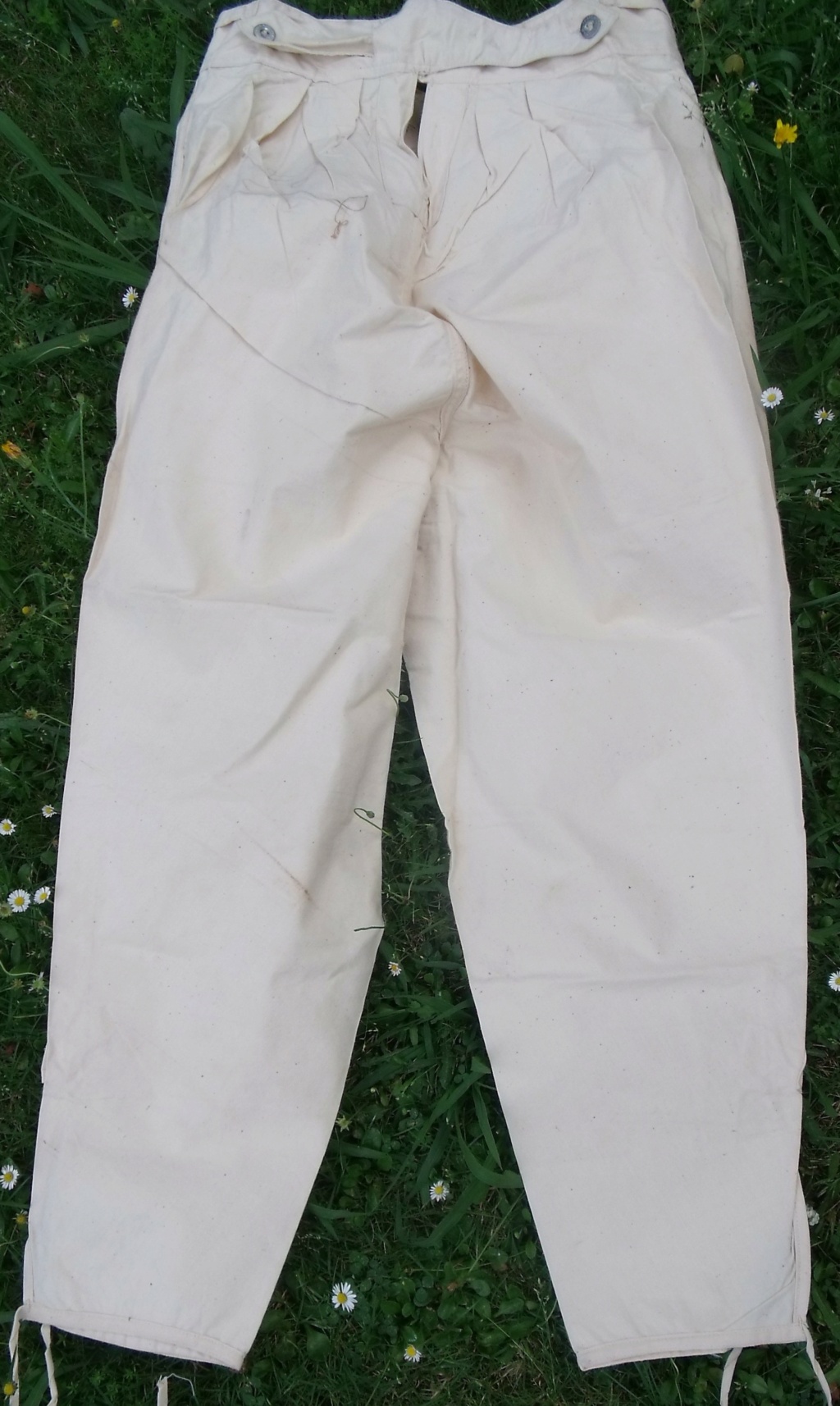 pantalon bourgeron ww2 ? identification Dscf8024