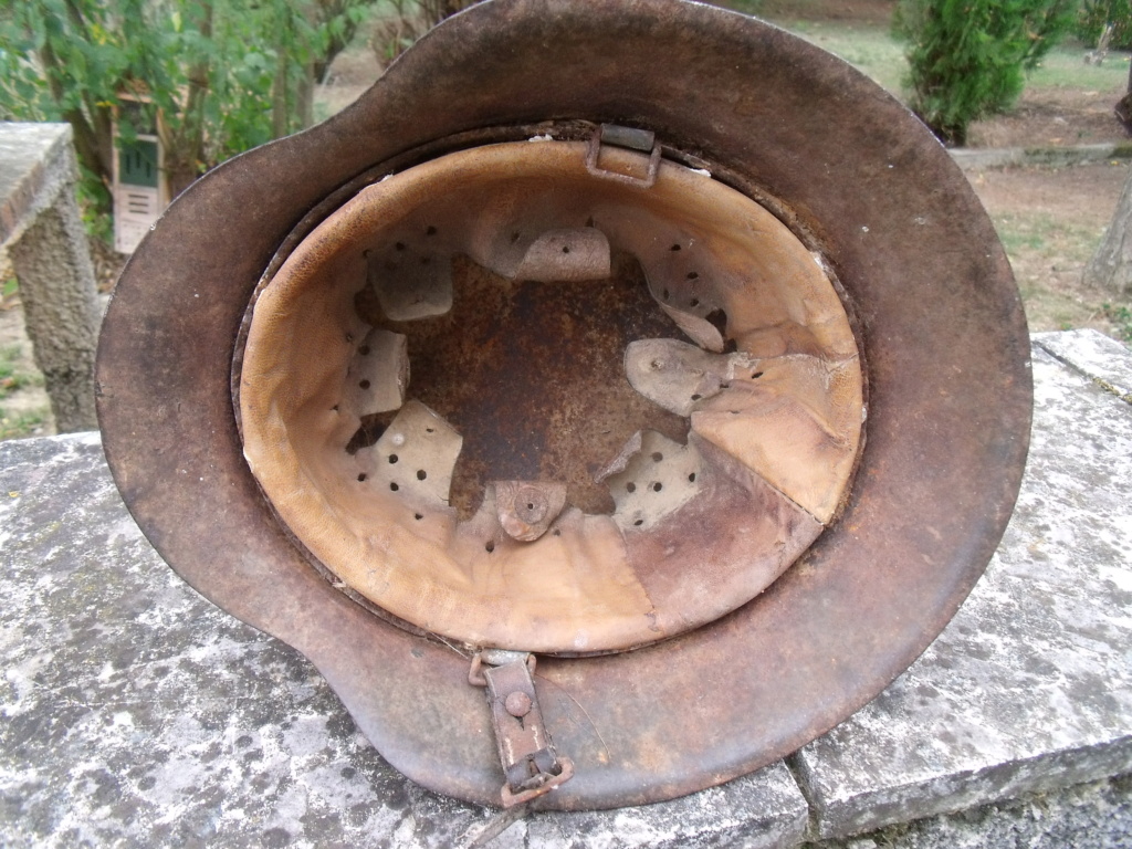 brut de maison Casque allemand/FFI, prise de guerre, croix de Lorraine Dscf9819