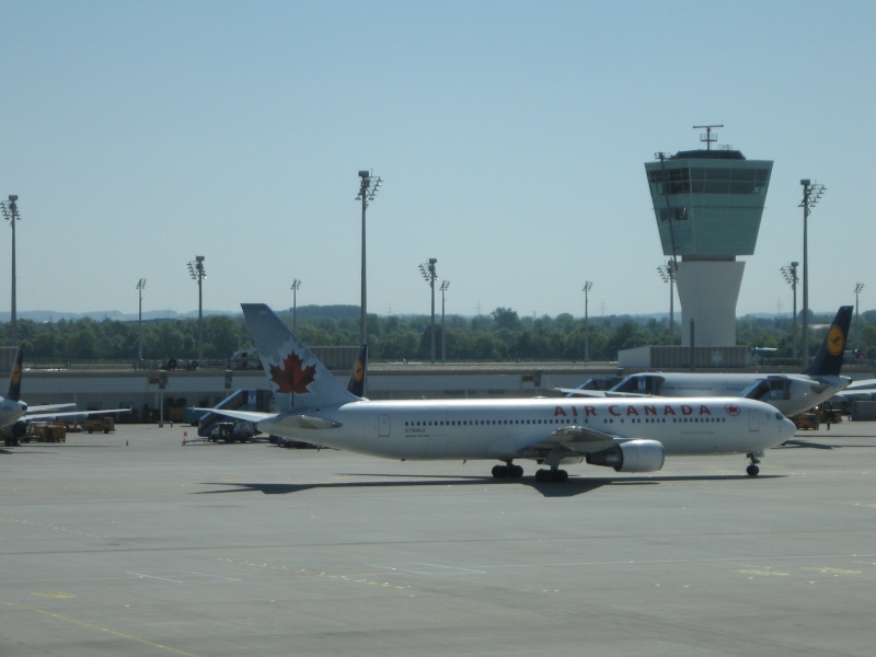 Lufthansa: München (MUC) - Montréal (YUL) / tur-retur / MegaTR Img_9813