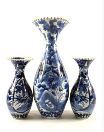 vase porcelaine bleu blanc japonais ? Frille10