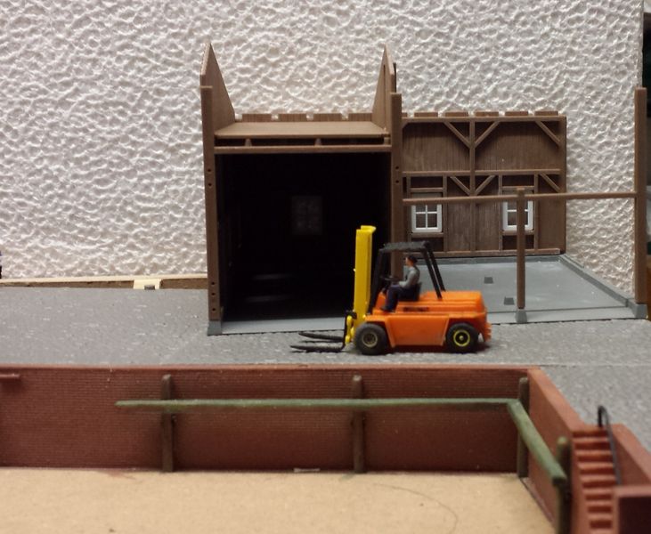 Hafen Dio 1:87 - Seite 5 Hafen_75