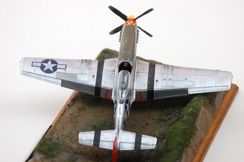 diorama   NA P-51D Mustang - la cadillac du ciel - Airfix - 1/72 Dsc_0456