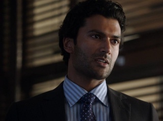 BATB - Gabe Lowan / Sendhil Ramamurthy	 1000px10