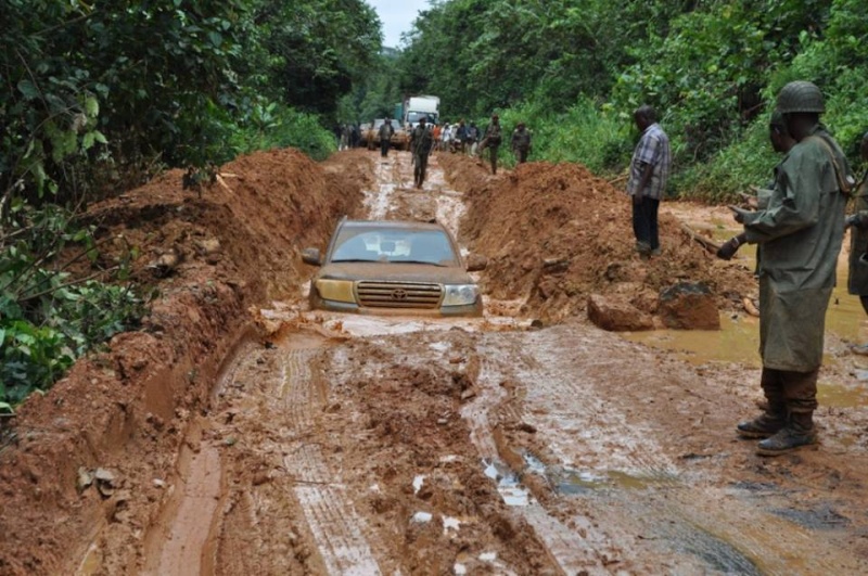 LES CINQ CHANTIERS DE LA RDC 99864610