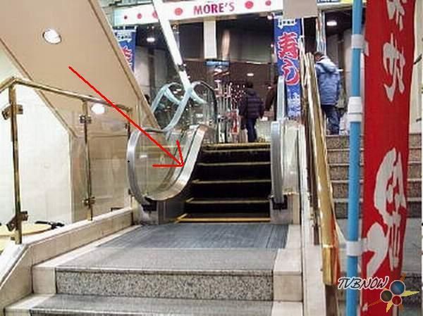 世界上白痴的電扶梯 Japan10
