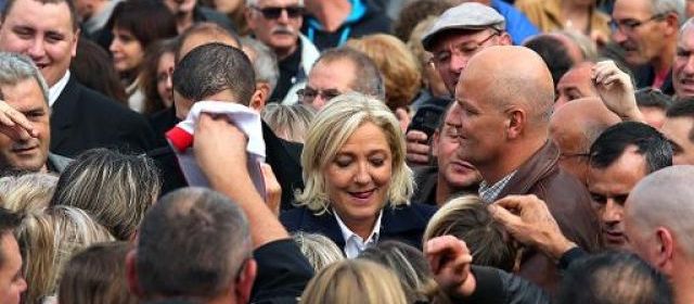 Marine Le Pen: jusqu'où ira t-elle ? - Page 17 32043710