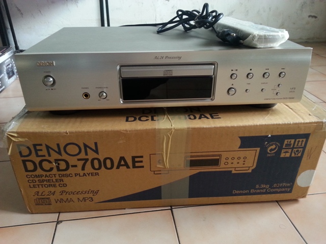 Denon DCD 700AE CD Player (Used)- SOLD 20140112