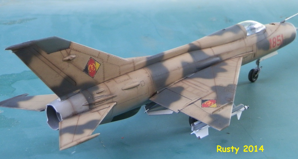 MiG-21PF [ACADEMY 1/48] Un kit au bord du gouffre, et pourtant.. P5030013