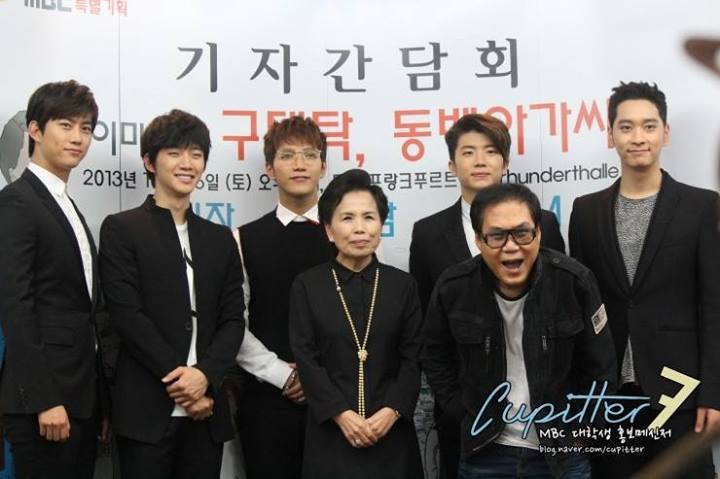 [08.10.13] [PICS] Les 2PM à la conférence de presse "Lee Mija&Friends Concert in Germany" 1610
