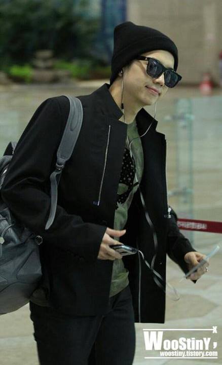 [14.10.13] [PICS] Les 2PM à l'aéroport de Gimpo (départ pour le Japon) 814