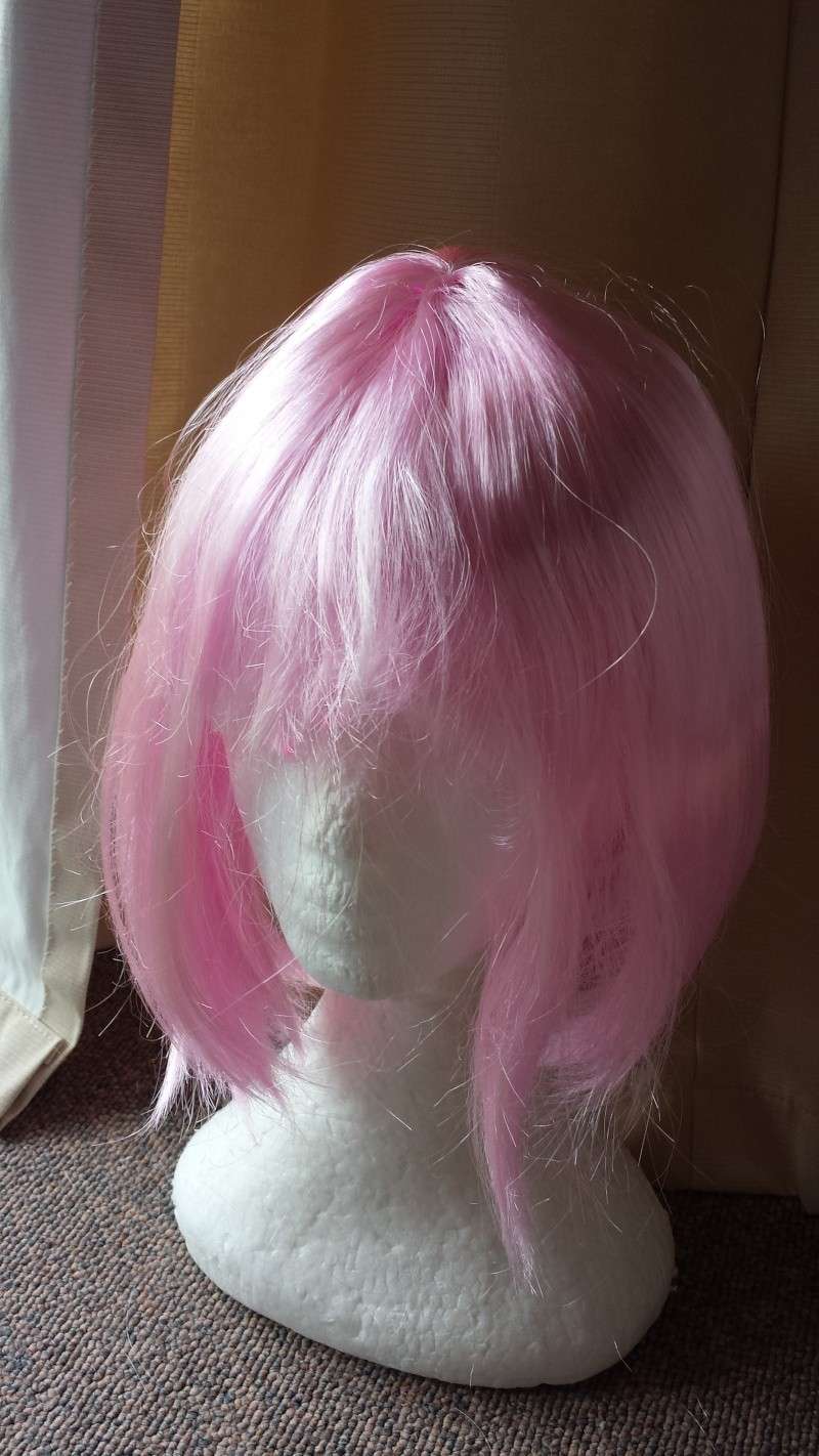 [Seller] Merchandise and Wigs! 20140225